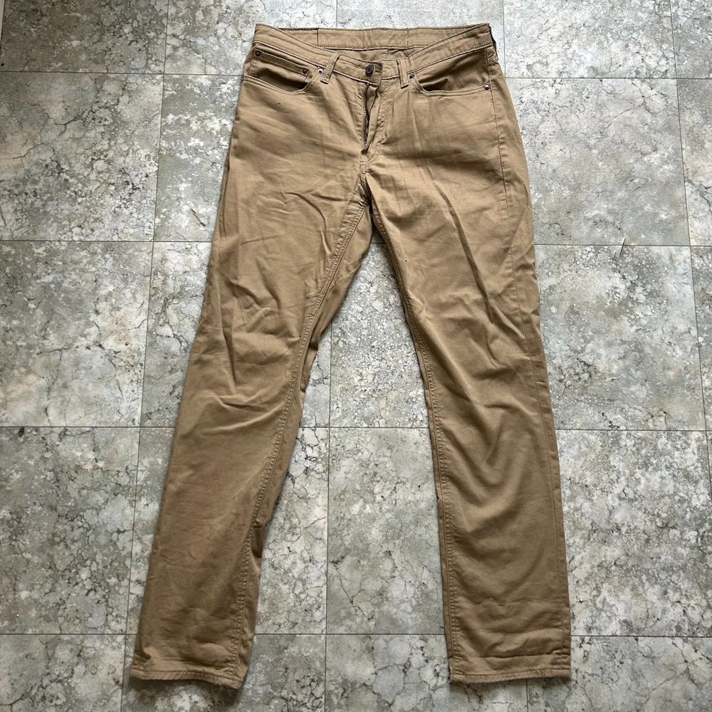 SHIPS FREE! Levi's Commuter Pants Khaki Cool Casual Size 34x32